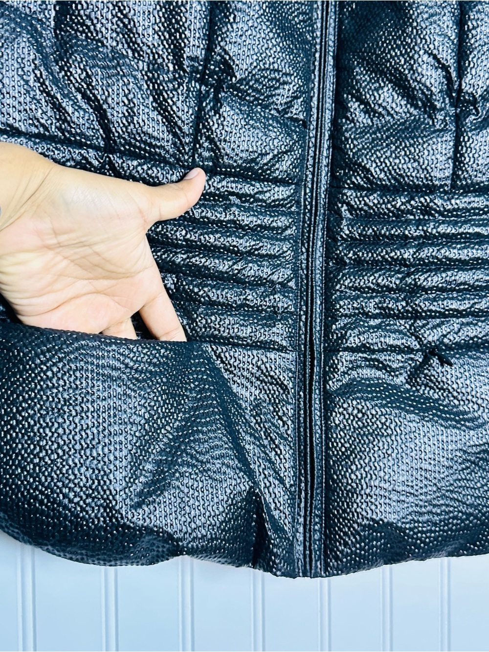 Belle Fare Women's Puffer Vest- Black Textured-M-Down Fully Zipped Small Pockets - Picture 6 of 11